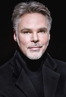 christopher-hopkins-makeover-guy