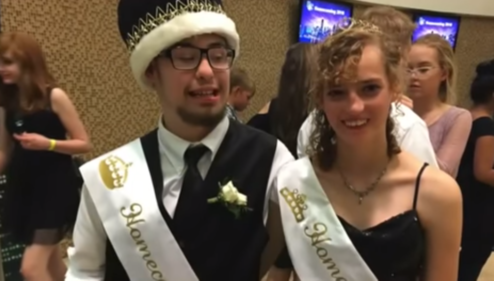 homecoming-king-gives-crown-ian-meghan