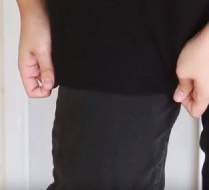 Simple Steps To Make Faded Black Jeans Look New Again