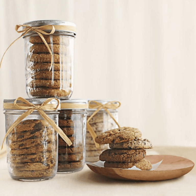 Use tortillas to keep cookies soft + 54 other ways to keep homemade