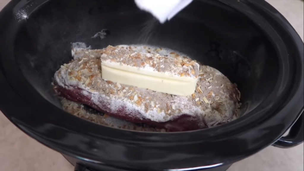 5 “dump-and-go” slow cooker family recipes that are budget-friendly and