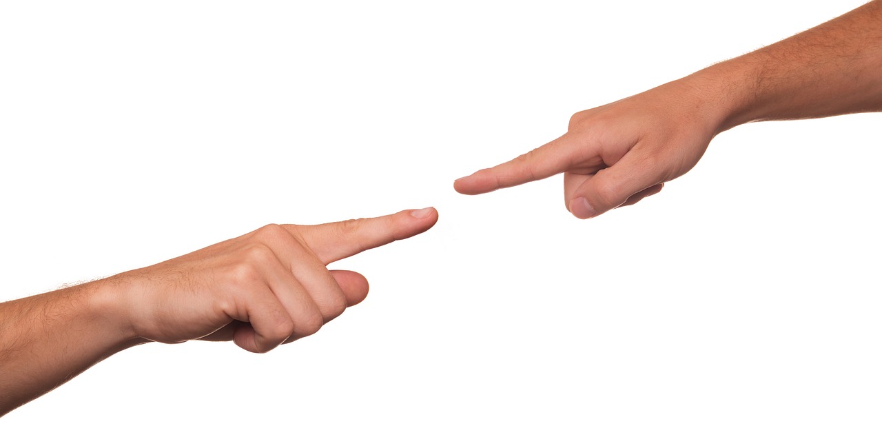 Man shares story of how he righted his wrongs after being rude to sales ...