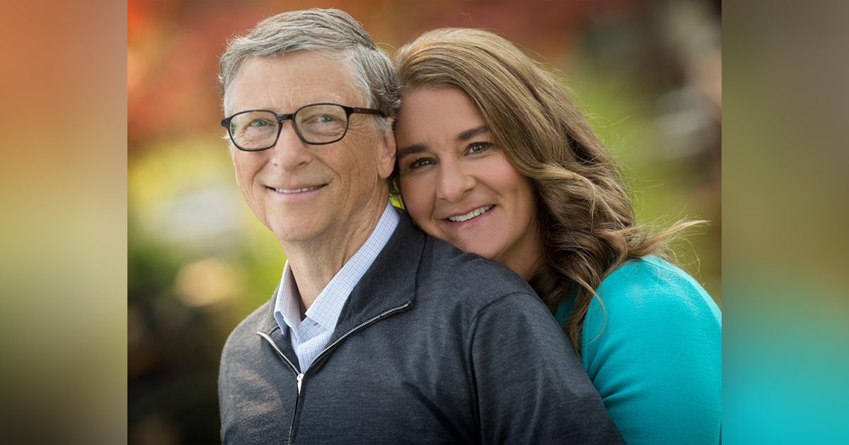 After 26 years of marriage, Bill Gates still washes dishes with his
