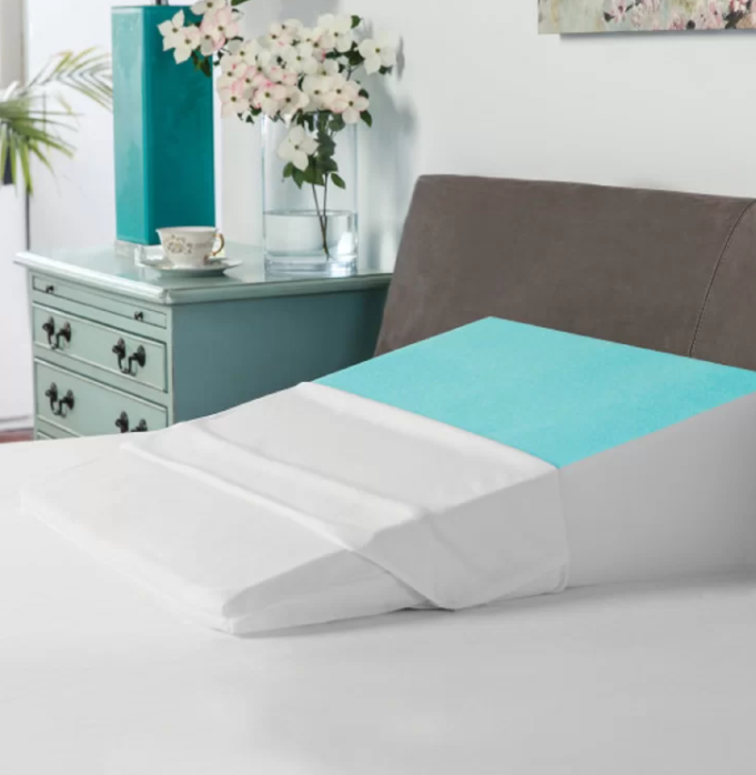 Experts weigh in on the top wedge pillows to alleviate acid reflux