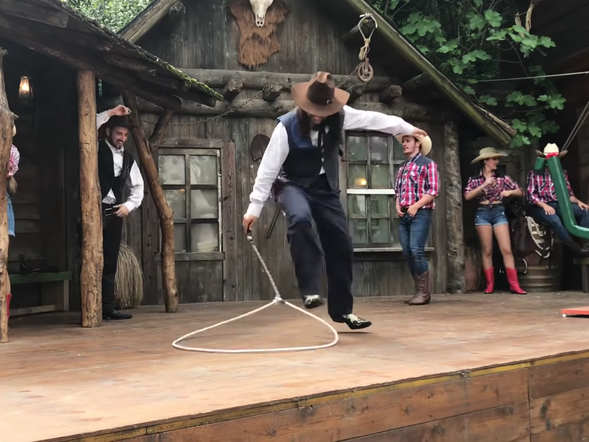 Linedancers Light Up Stage With “Cotton Eyed Joe” Dance