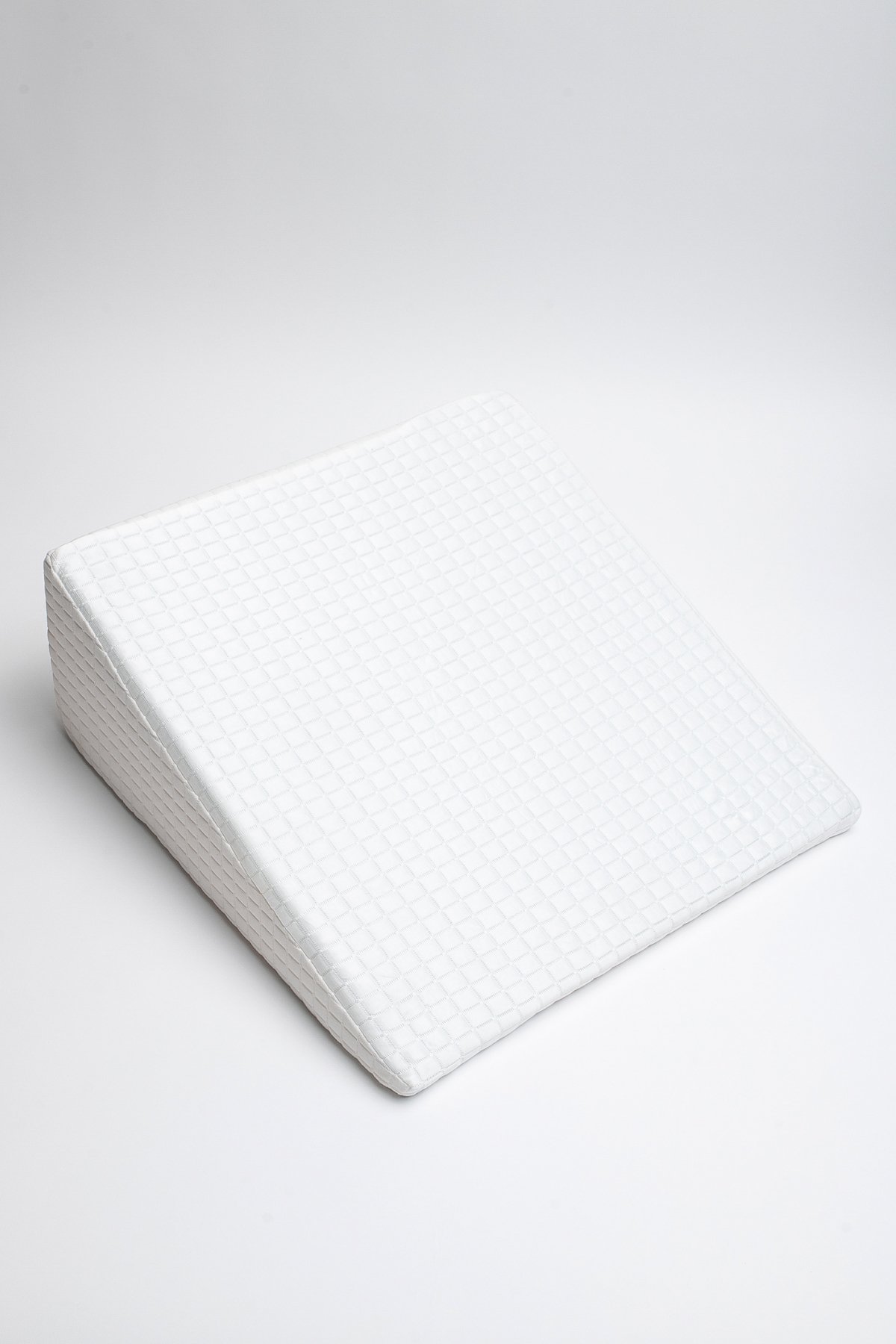 Experts weigh in on the top wedge pillows to alleviate acid reflux