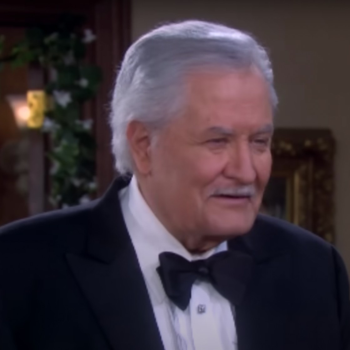 Jennifer Aniston reveals she just lost a loved one close to her heart