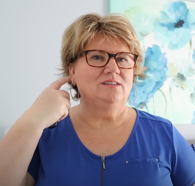 Fashion mistakes making you look 10 pounds heavier